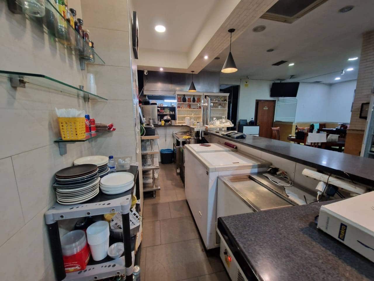 Erhverv til salg i Bilbao - € 599.000 (Ref: 7859436)