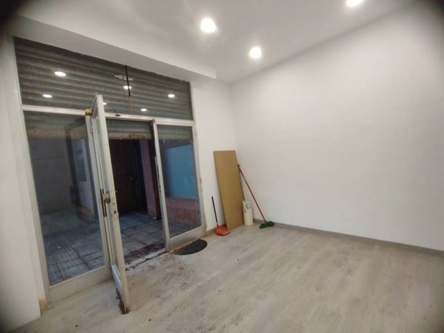 Commercial for rent in Bilbao - € 500 (Ref: 8044584)