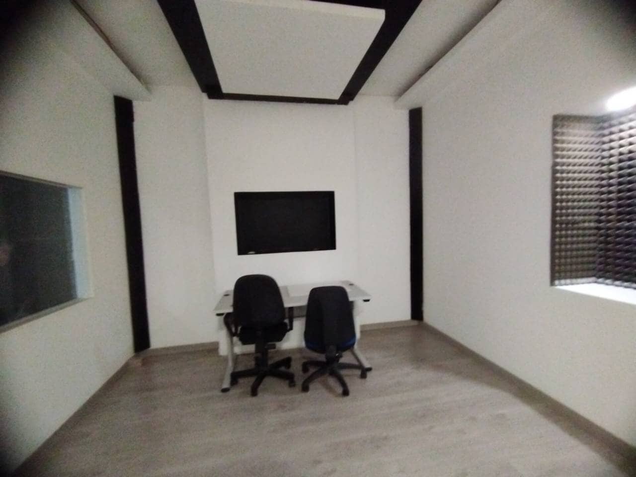 Erhverv til leje i Bilbao - € 500 (Ref: 8044584)