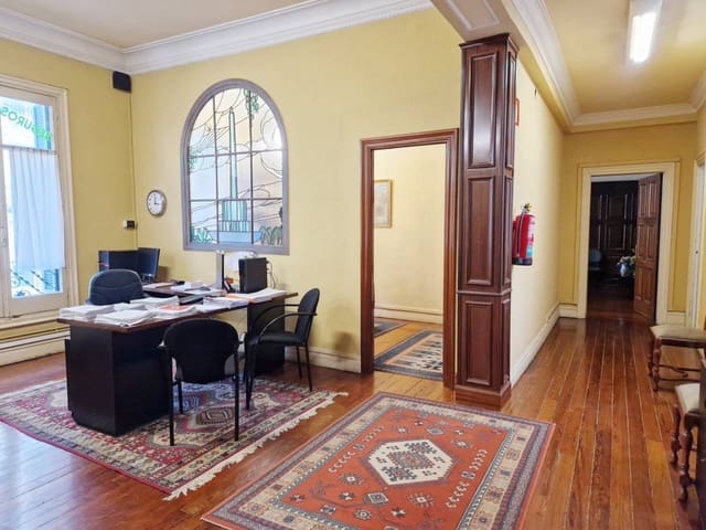 Office for rent in Bilbao - € 2,950 (Ref: 8050966)