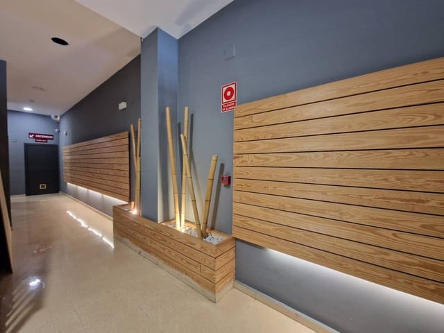 Kontor til salgs i Bilbao - € 44 000 (Ref: 8142399)