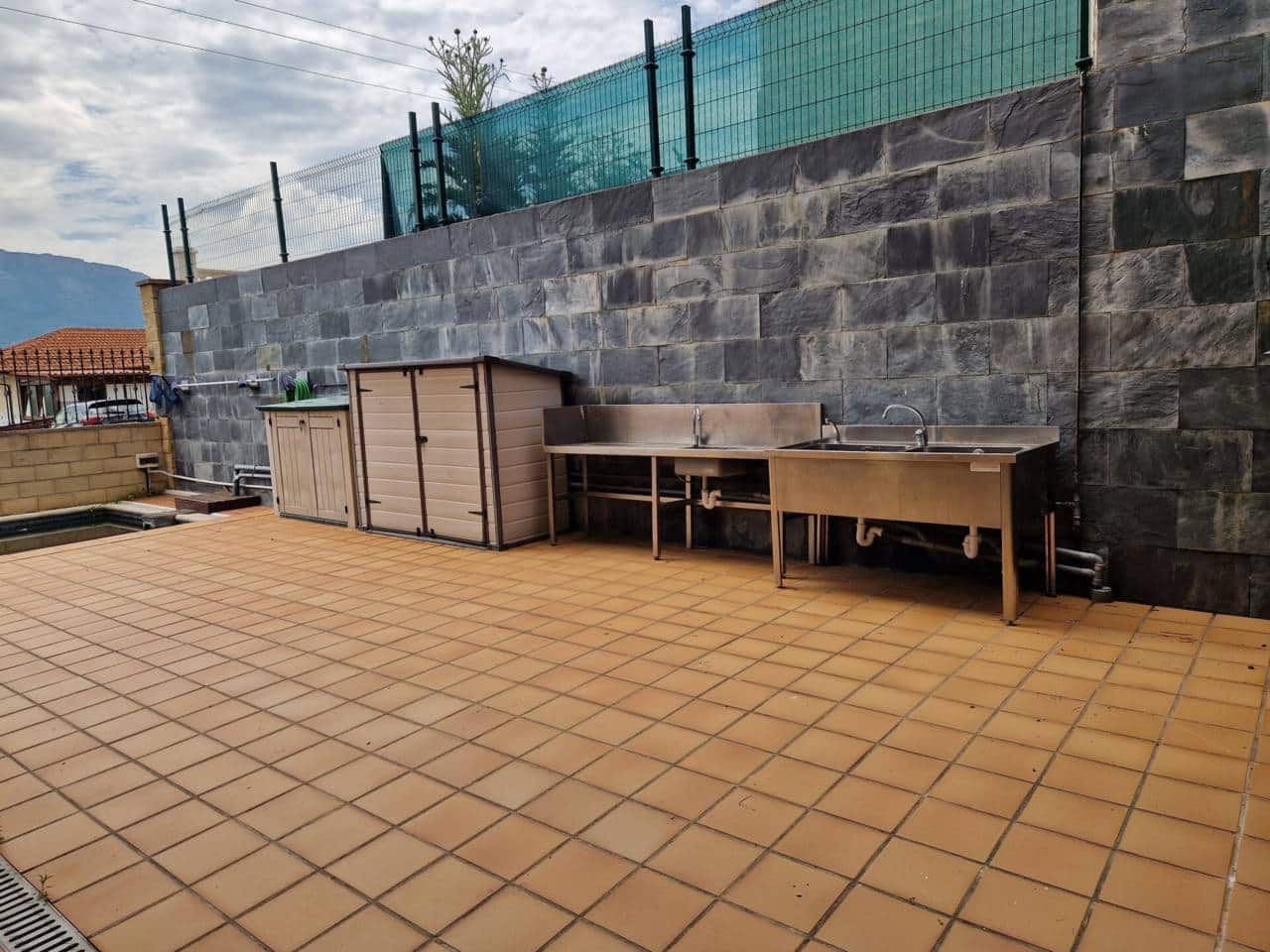 7 soveværelse Villa til salg i Valle de Mena med swimmingpool garage - € 535.000 (Ref: 8215485)