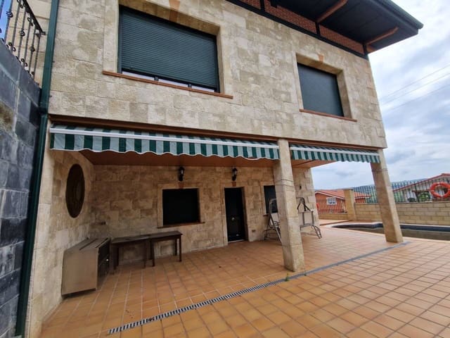 7 bedroom Villa for sale in Valle de Mena with pool garage - € 535,000 (Ref: 8215485)