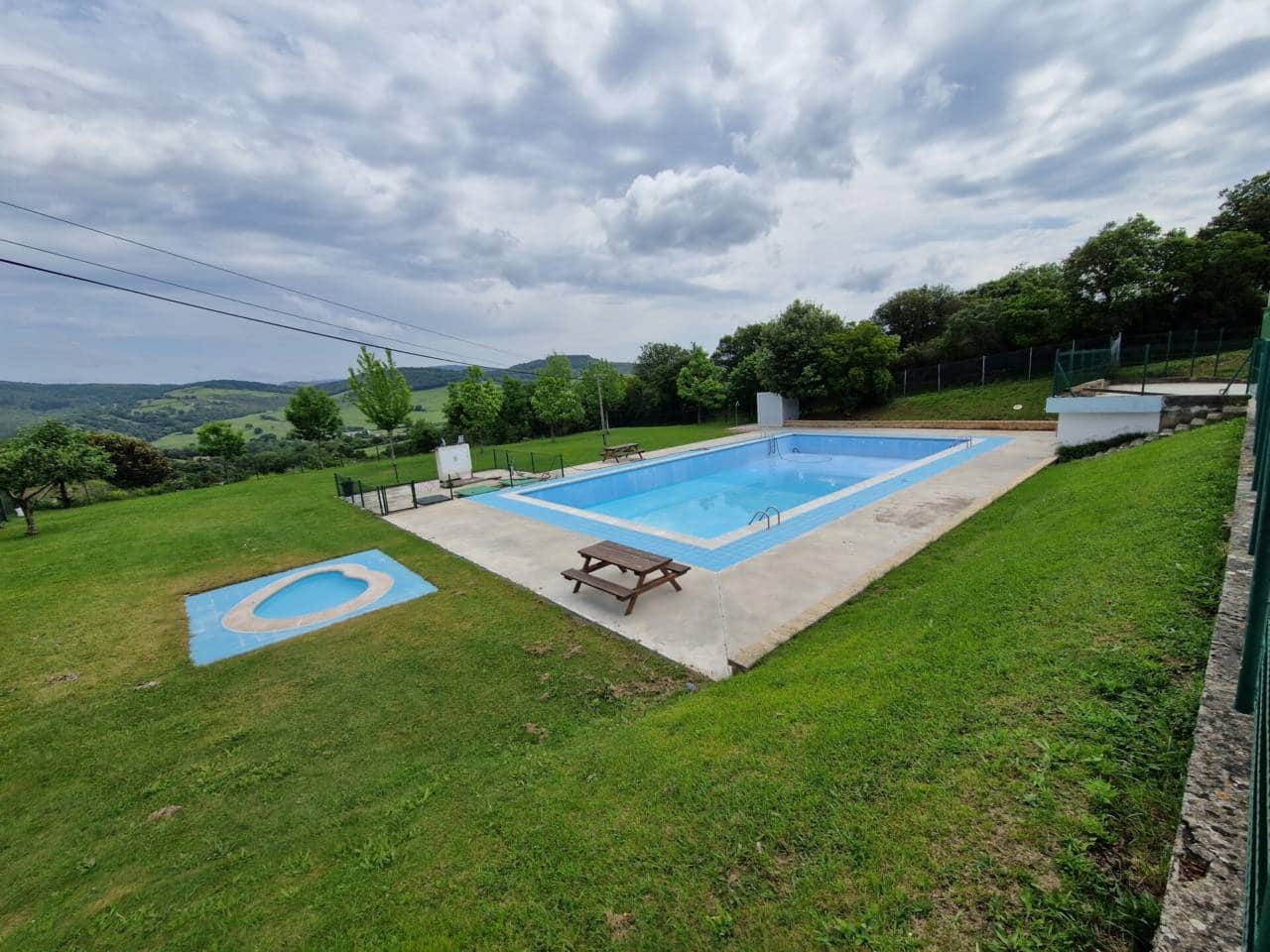 7 soveværelse Villa til salg i Valle de Mena med swimmingpool garage - € 535.000 (Ref: 8215485)