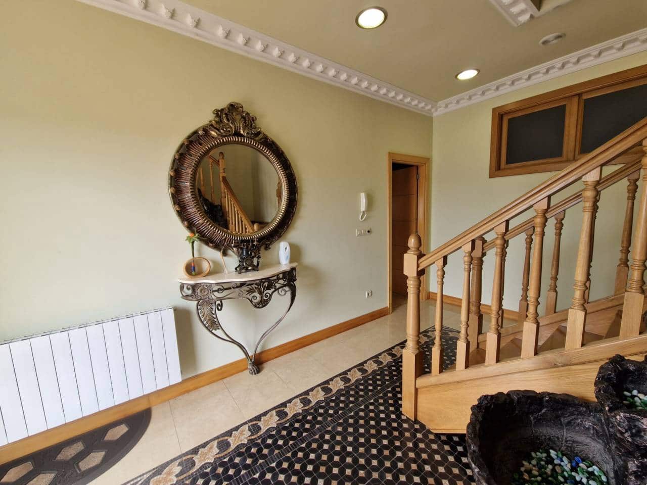 7 soveværelse Villa til salg i Valle de Mena med swimmingpool garage - € 535.000 (Ref: 8215485)