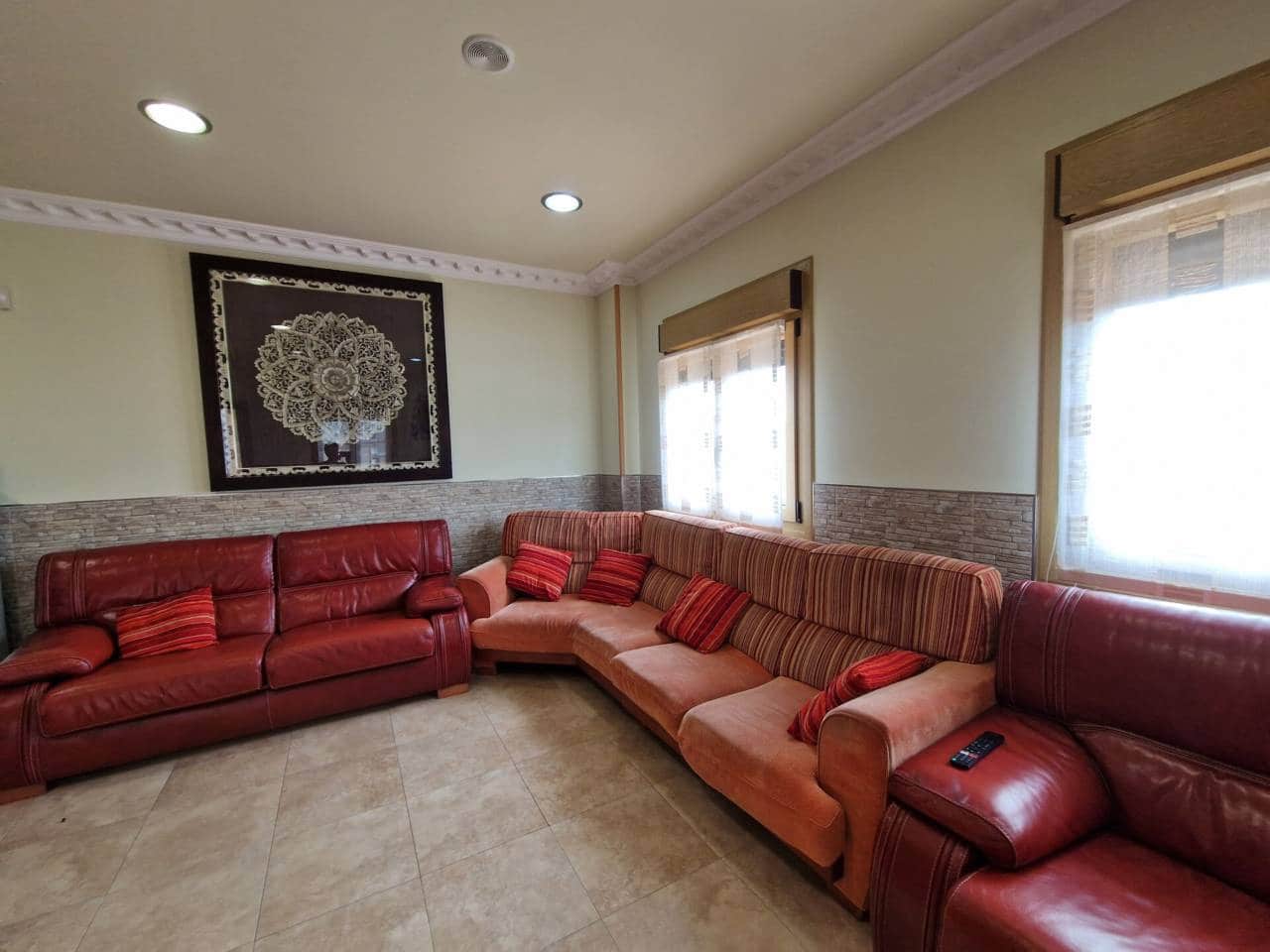 7 soveværelse Villa til salg i Valle de Mena med swimmingpool garage - € 535.000 (Ref: 8215485)