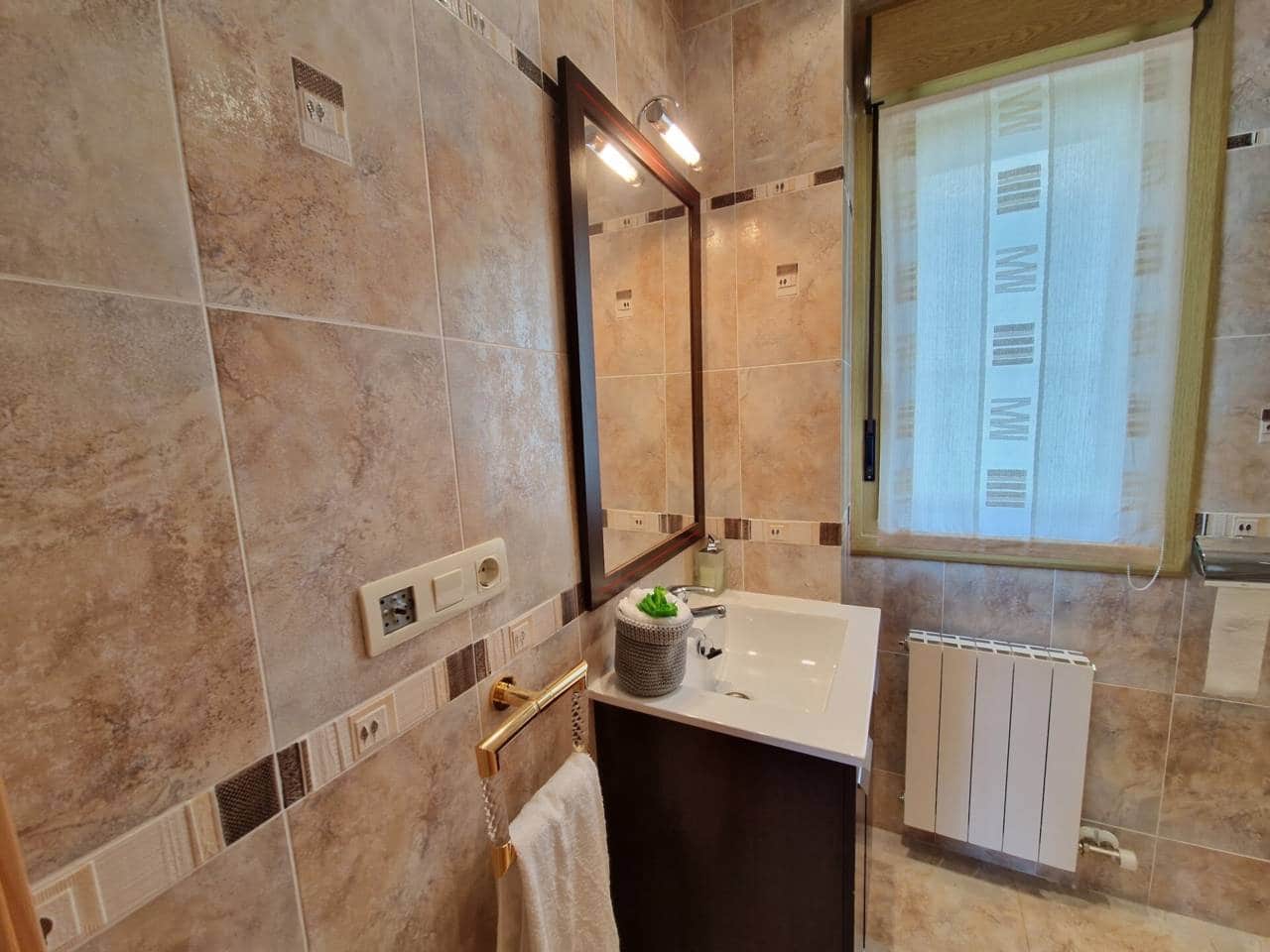 7 soveværelse Villa til salg i Valle de Mena med swimmingpool garage - € 535.000 (Ref: 8215485)