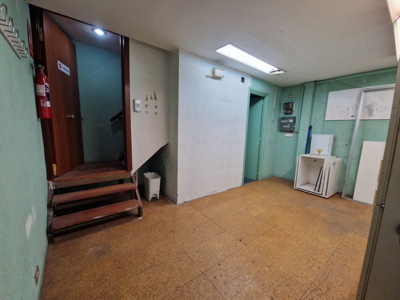 Erhverv til leje i Bilbao - € 800 (Ref: 8282007)