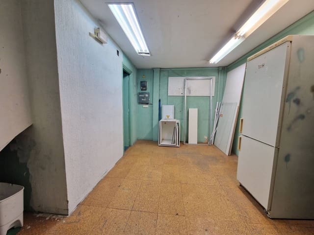 Kommersiell att hyra i Bilbao - 800 € (Ref: 8282007)