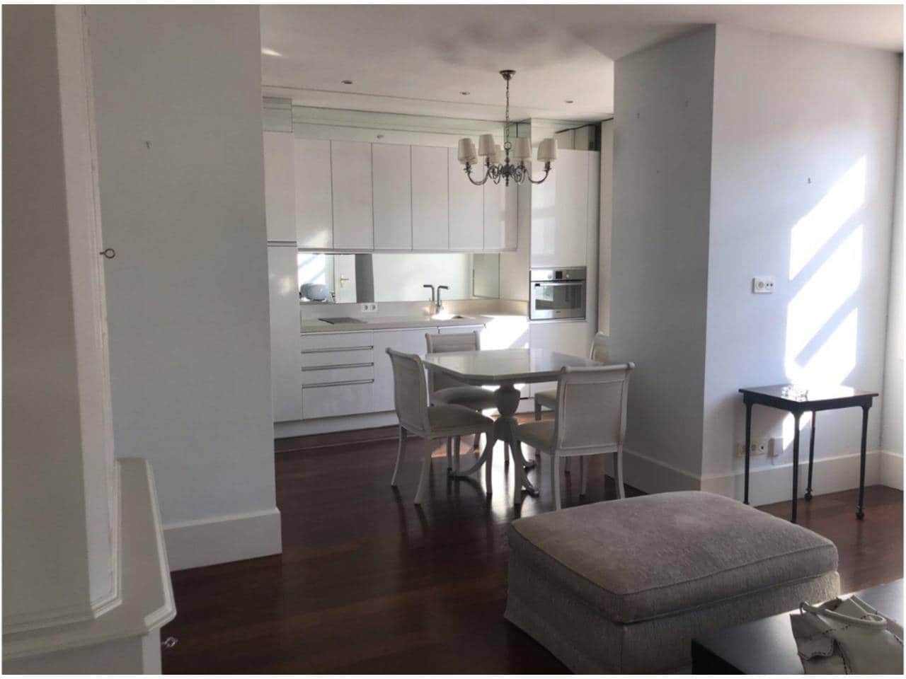 1 soveværelse Lejlighed til salg i Bilbao - € 450.000 (Ref: 8364995)