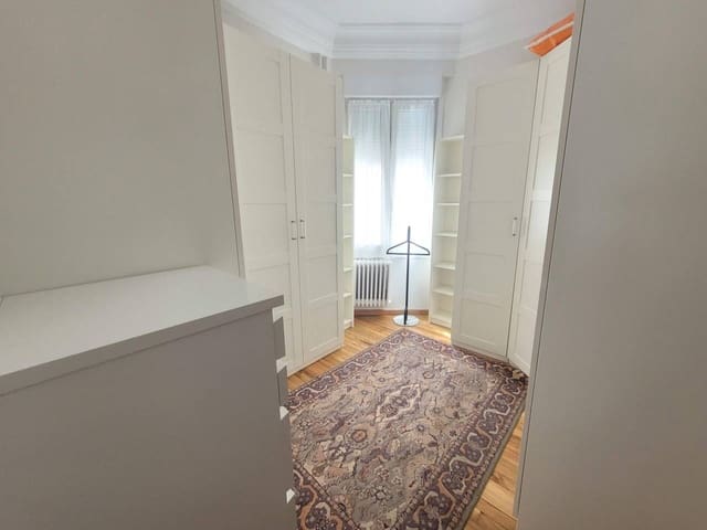 Piso de 1 habitación en Bilbao en alquiler - 1.200 € (Ref: 8456474)