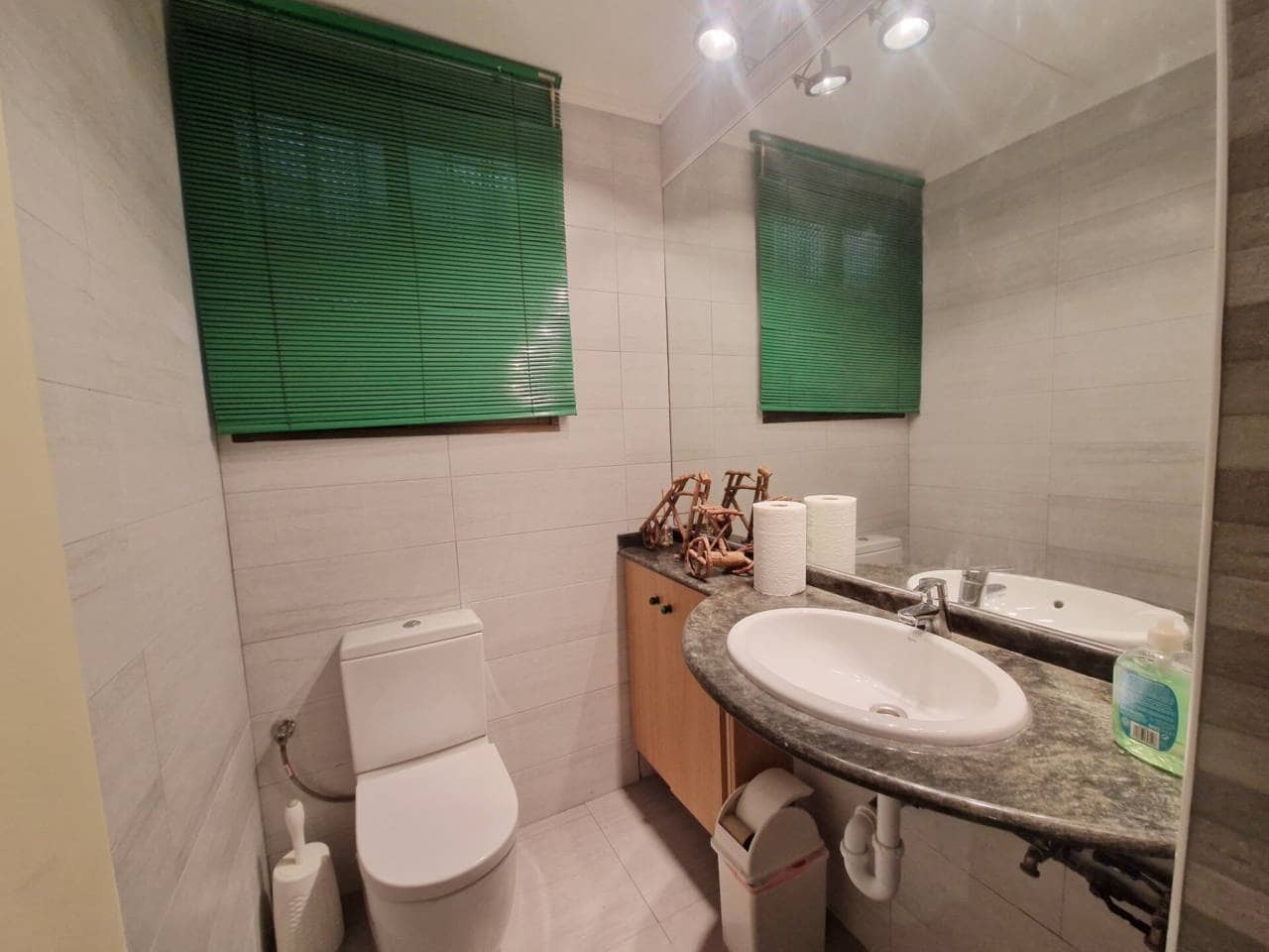 Komercyjne do wynajęcia w Bilbao - 2 600 € (Ref: 8471237)