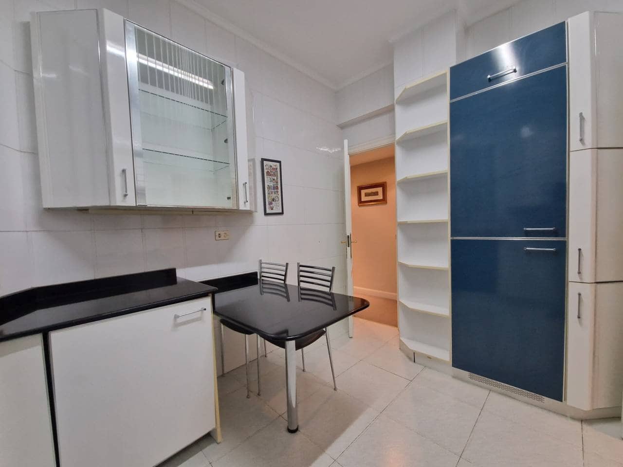 2 soveværelse Lejlighed til leje i Bilbao - € 1.200 (Ref: 8543461)