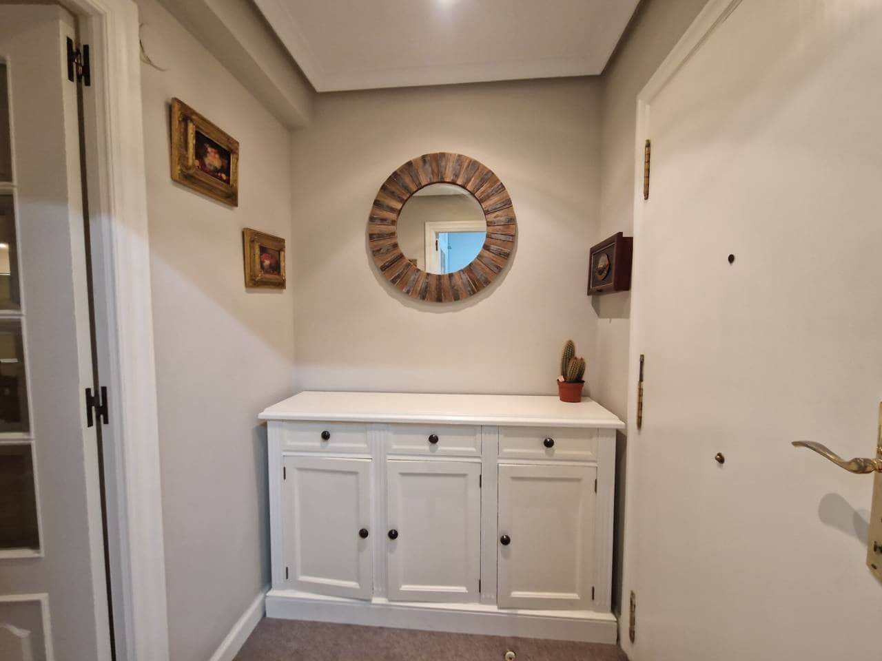 2 soveværelse Lejlighed til leje i Bilbao - € 1.200 (Ref: 8543461)