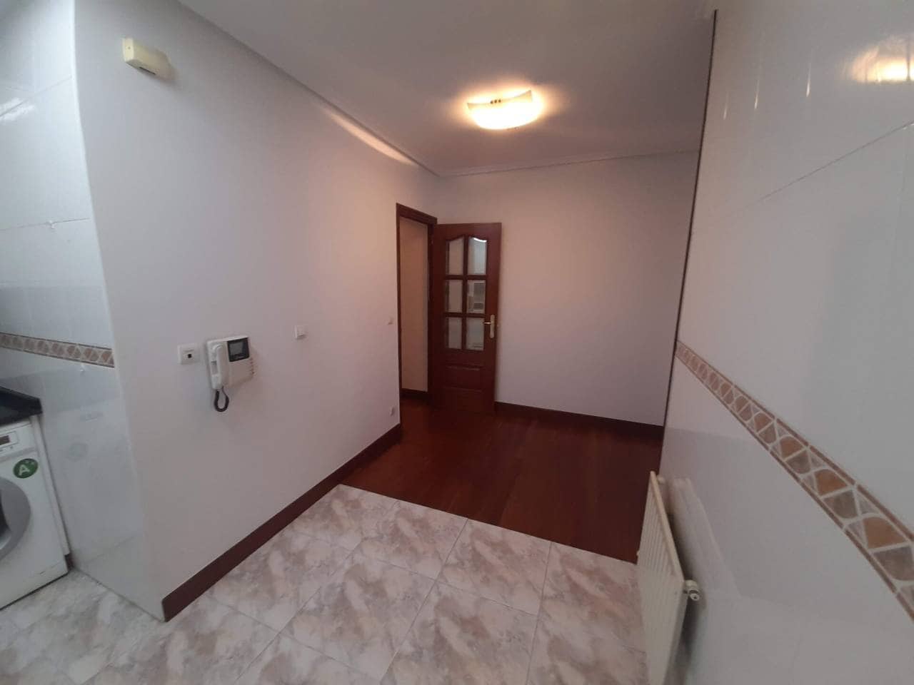 1 slaapkamer Flat te huur in Bilbao met garage - € 1.150 (Ref: 8636030)