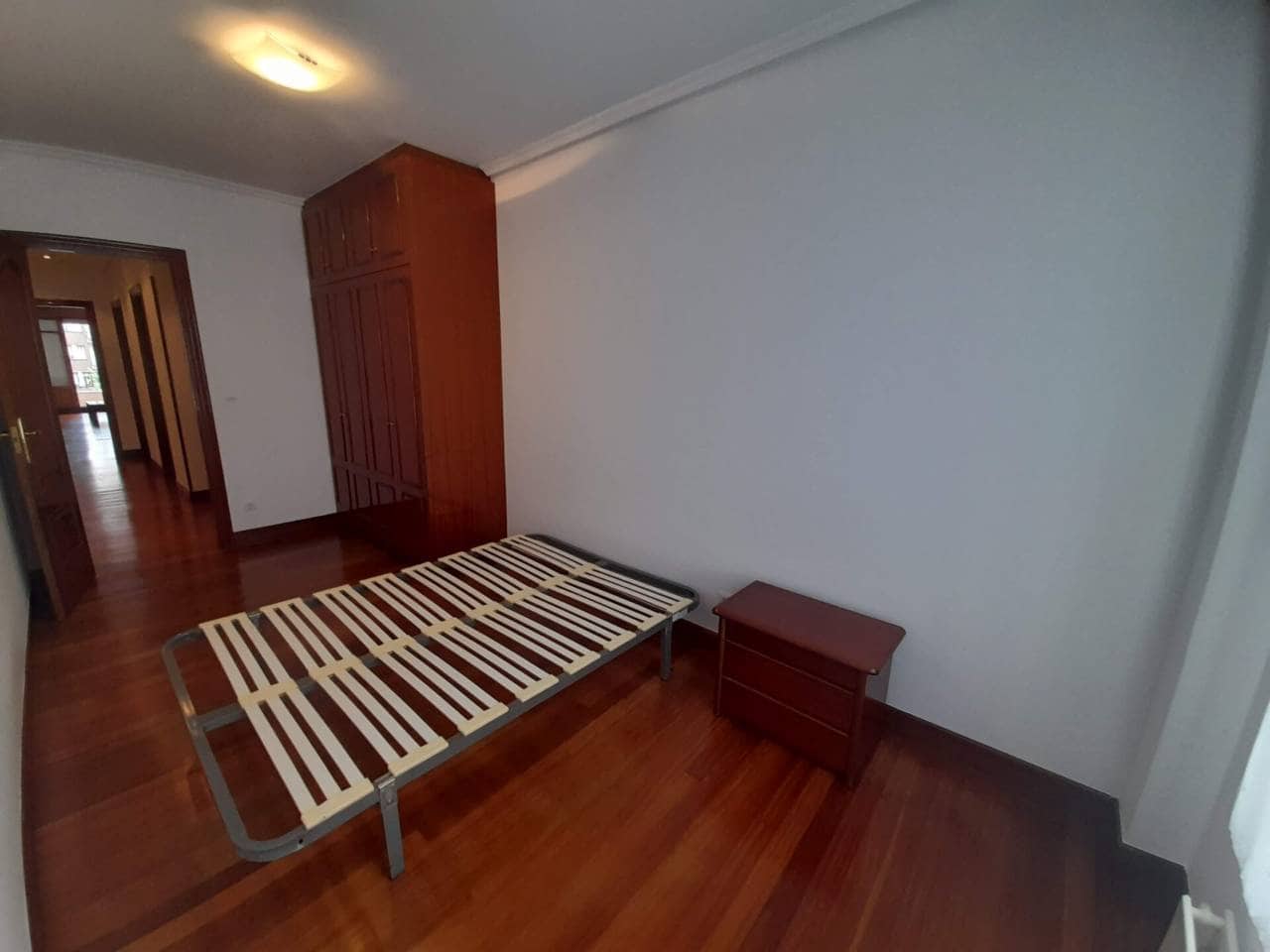 1 slaapkamer Flat te huur in Bilbao met garage - € 1.150 (Ref: 8636030)