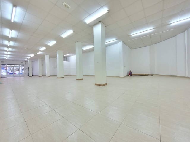 Commercial for sale in Bilbao - € 265,000 (Ref: 8637825)