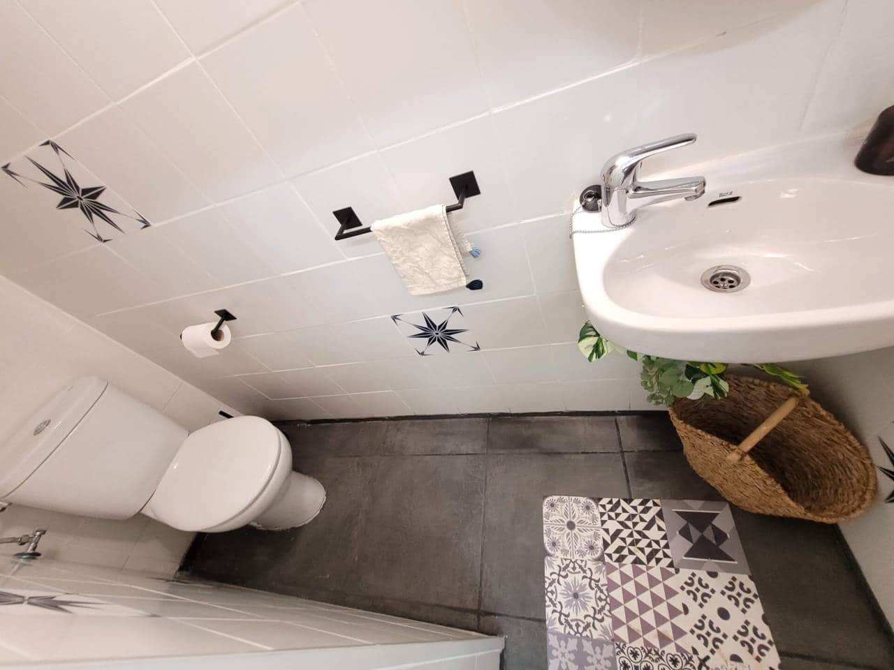 Kontor til leje i Bilbao - € 700 (Ref: 8740853)