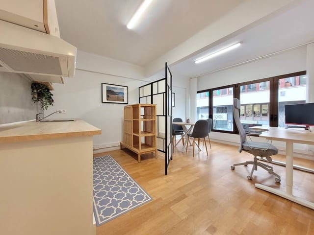 Office for rent in Bilbao - € 700 (Ref: 8740853)