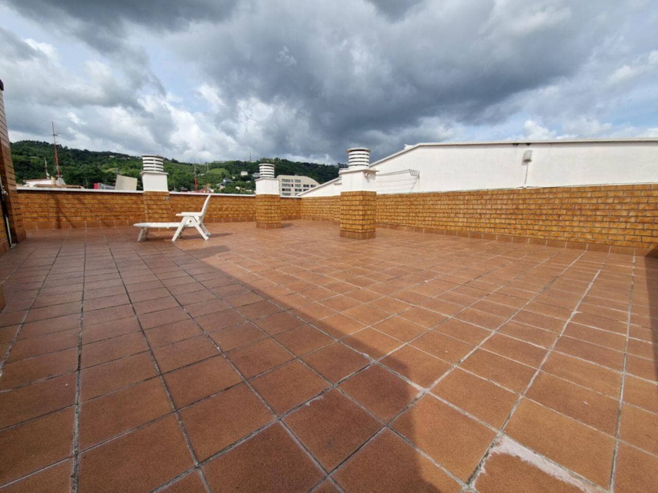 1 slaapkamer Flat te huur in Bilbao - € 1.150 (Ref: 8780996)