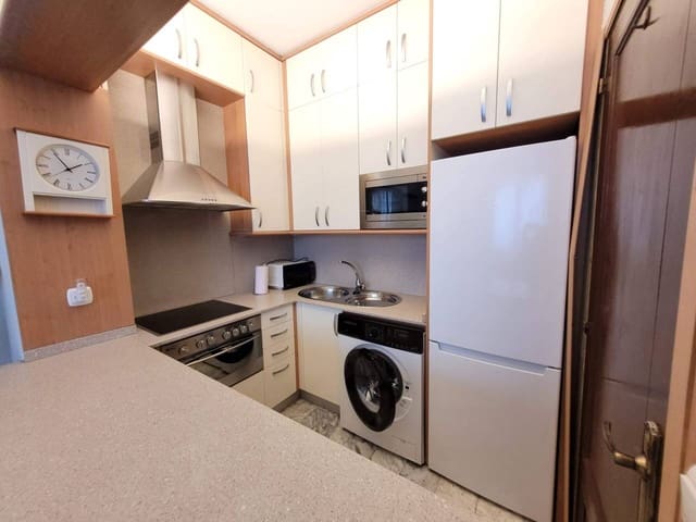 1 sovrum Lägenhet att hyra i Bilbao - 1 150 € (Ref: 8780996)