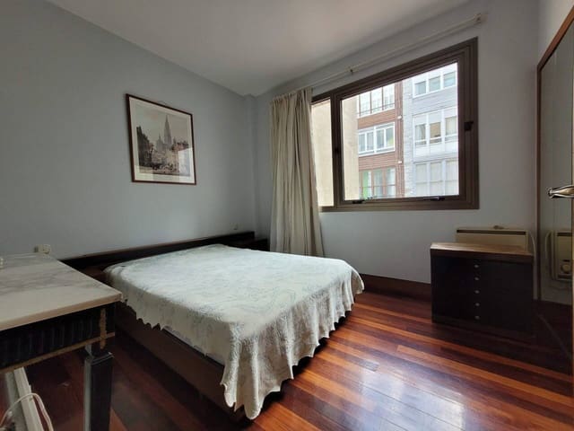 1 sovrum Lägenhet att hyra i Bilbao - 1 150 € (Ref: 8780996)