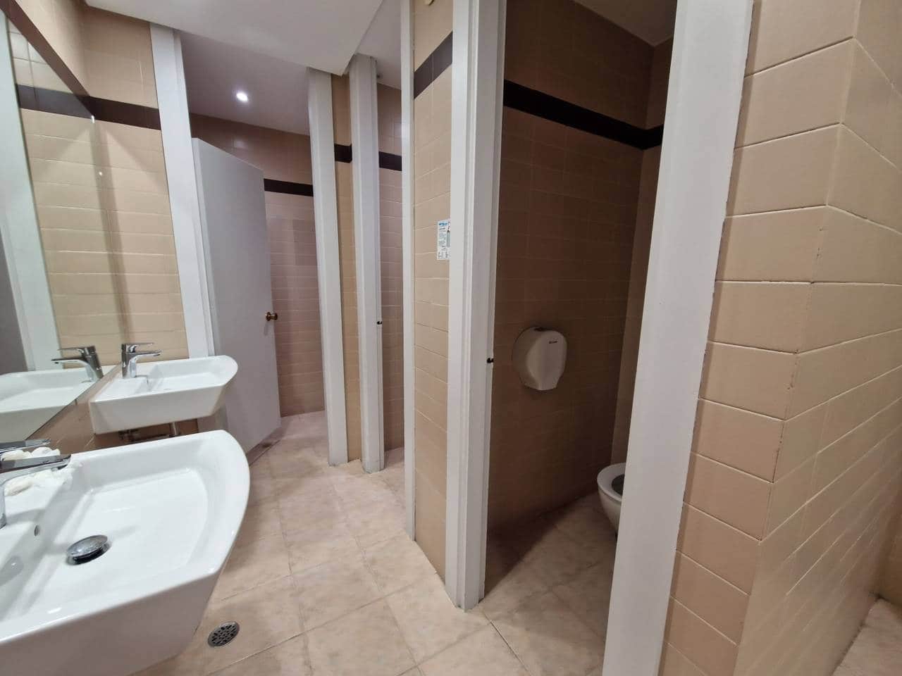 Oficina en Bilbao en alquiler - 500 € (Ref: 8797117)