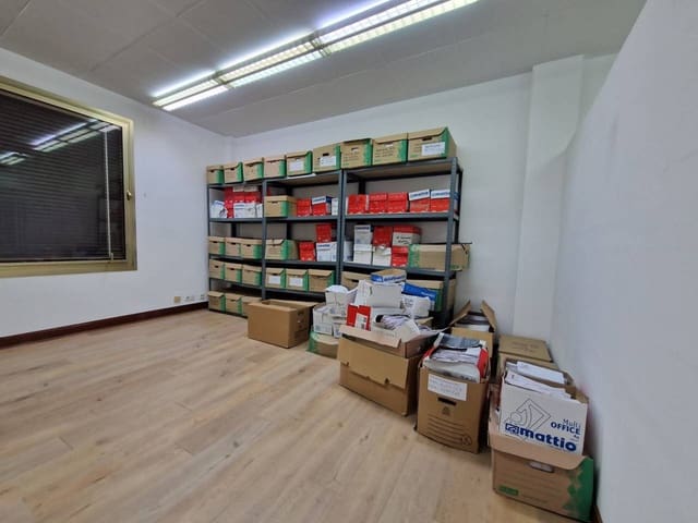 Office for rent in Bilbao - € 500 (Ref: 8797117)