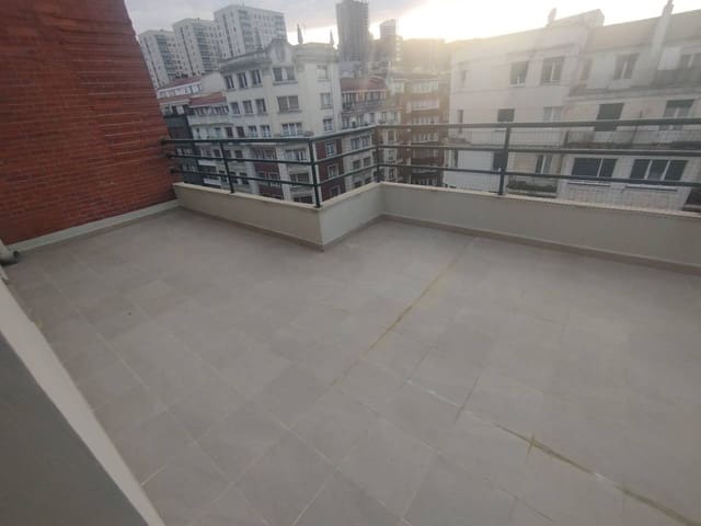 2 makuuhuone Asunto vuokrattavana paikassa Bilbao mukana 
autotalli - 1 540 € (Ref: 8807542)