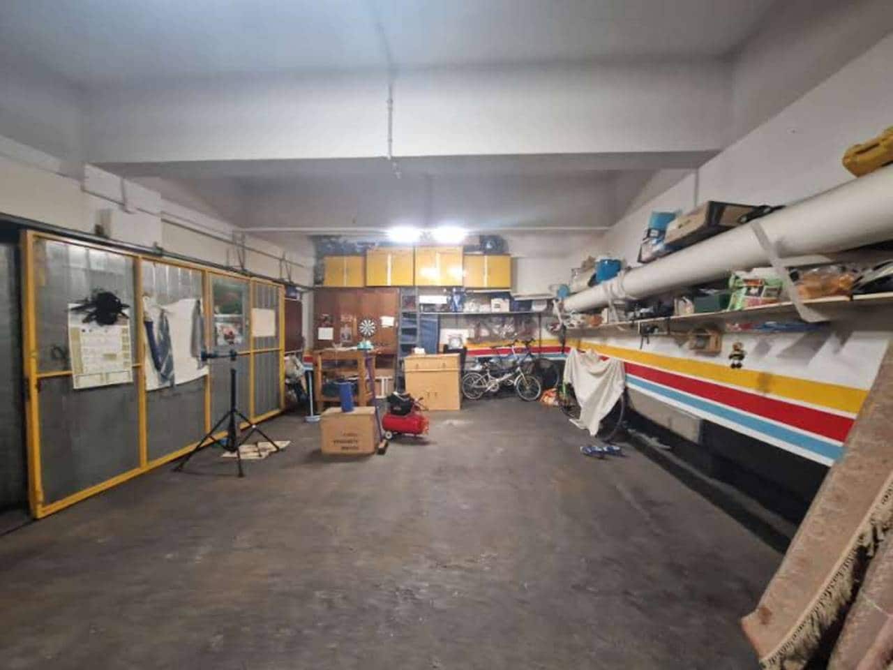 Garage til salg i Bilbao - € 75.000 (Ref: 8887401)