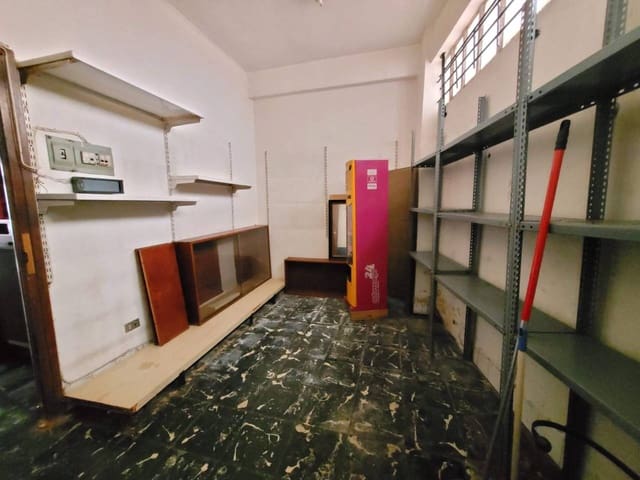 Commercial for sale in Basauri - € 30,000 (Ref: 8896049)