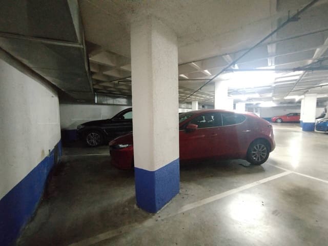 Garage til salg i Bilbao - € 56.000 (Ref: 8901657)