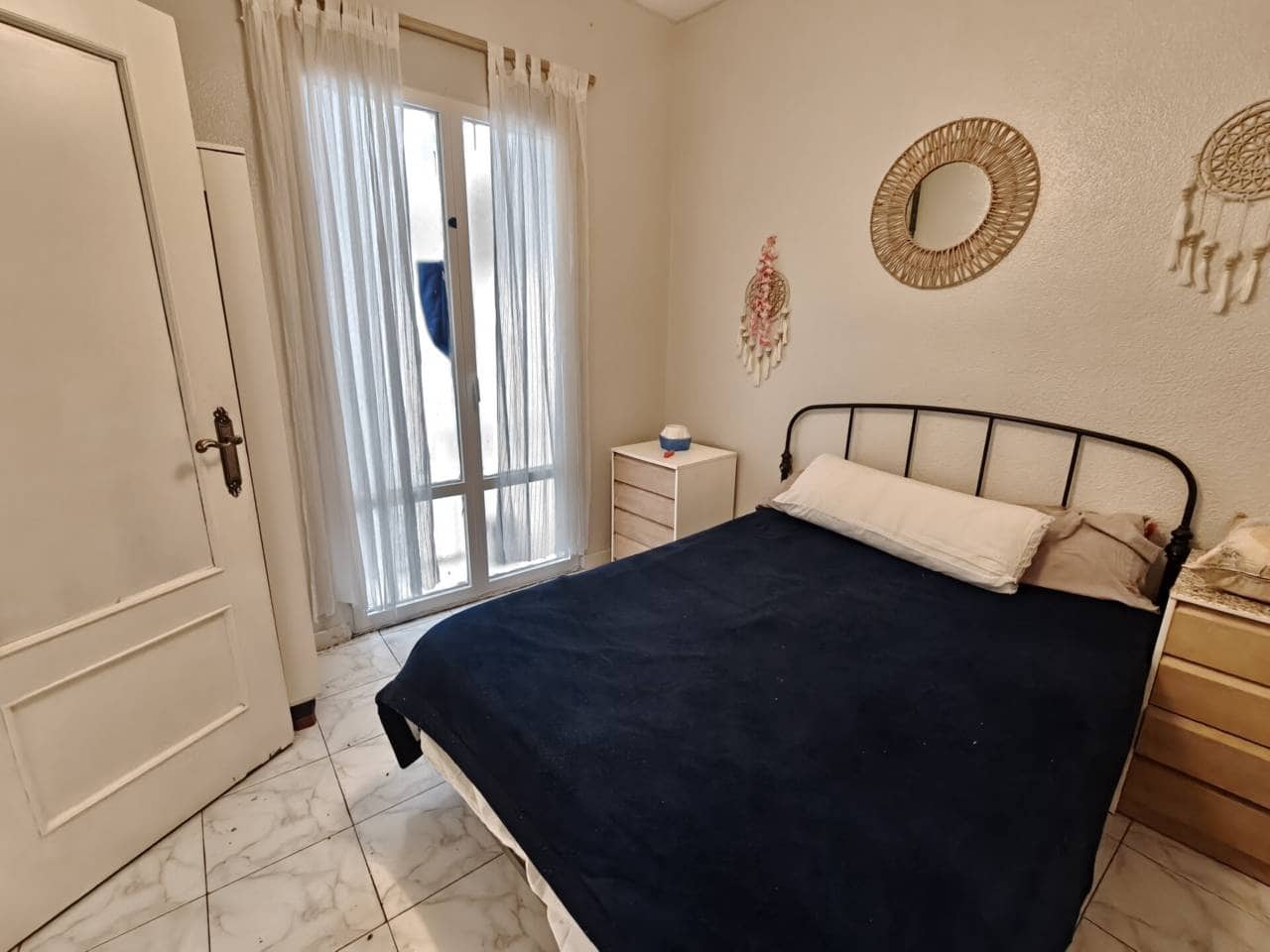 Erhverv til salg i Bilbao - € 125.000 (Ref: 8931763)