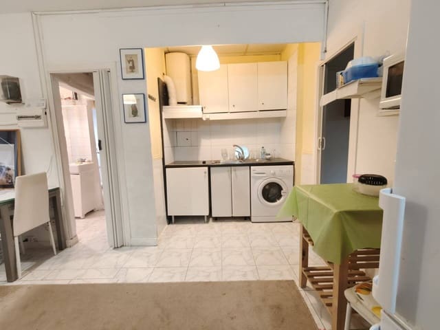 Commerciale in vendita in Bilbao - 125.000 € (Rif: 8931763)