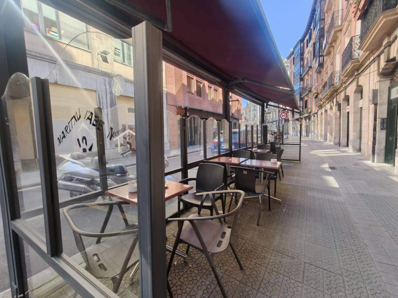 Restaurante/Bar para venda em Bilbao - 490 000 € (Ref: 8945846)