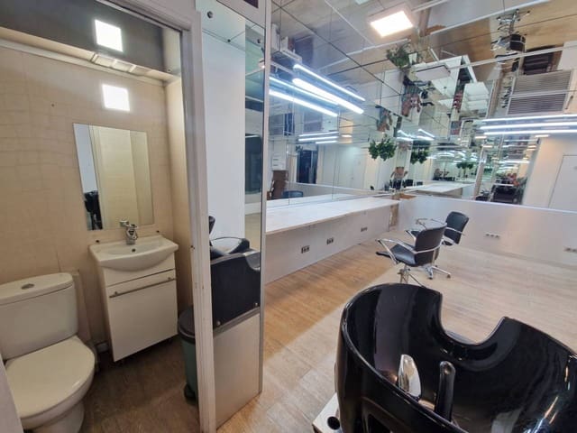 Comercial para venda em Bilbao - 90 000 € (Ref: 8977424)