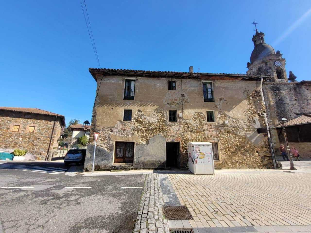 Byhus til salg i Arrankudiaga - € 280.000 (Ref: 8977425)