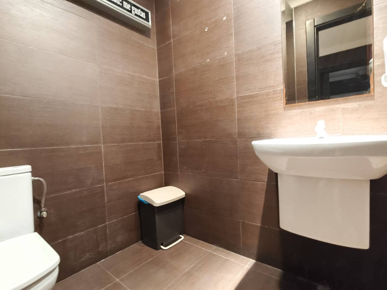 Restaurant/Bar til salgs i Bilbao - € 495 000 (Ref: 9002765)