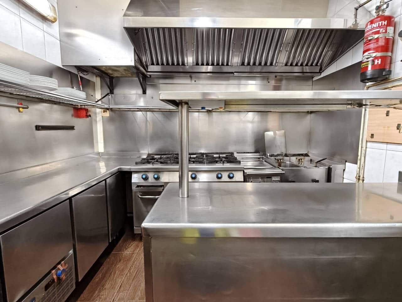 Restaurant/Bar til salgs i Bilbao - € 495 000 (Ref: 9002765)