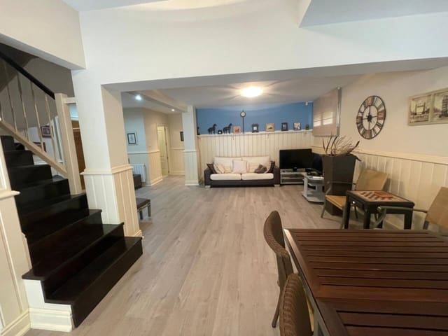 6 bedroom Finca/Country House for sale in Karrantza Harana/Valle de Carranza - € 480,000 (Ref: 9013168)