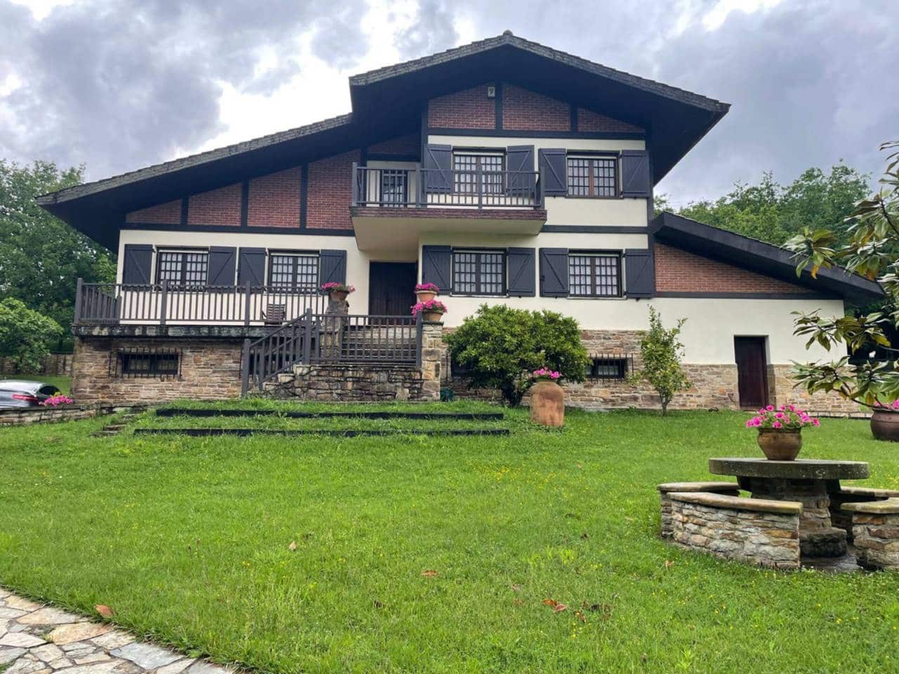 6 slaapkamer Finca/Landhuis te koop in Karrantza Harana/Valle de Carranza - € 480.000 (Ref: 9013168)