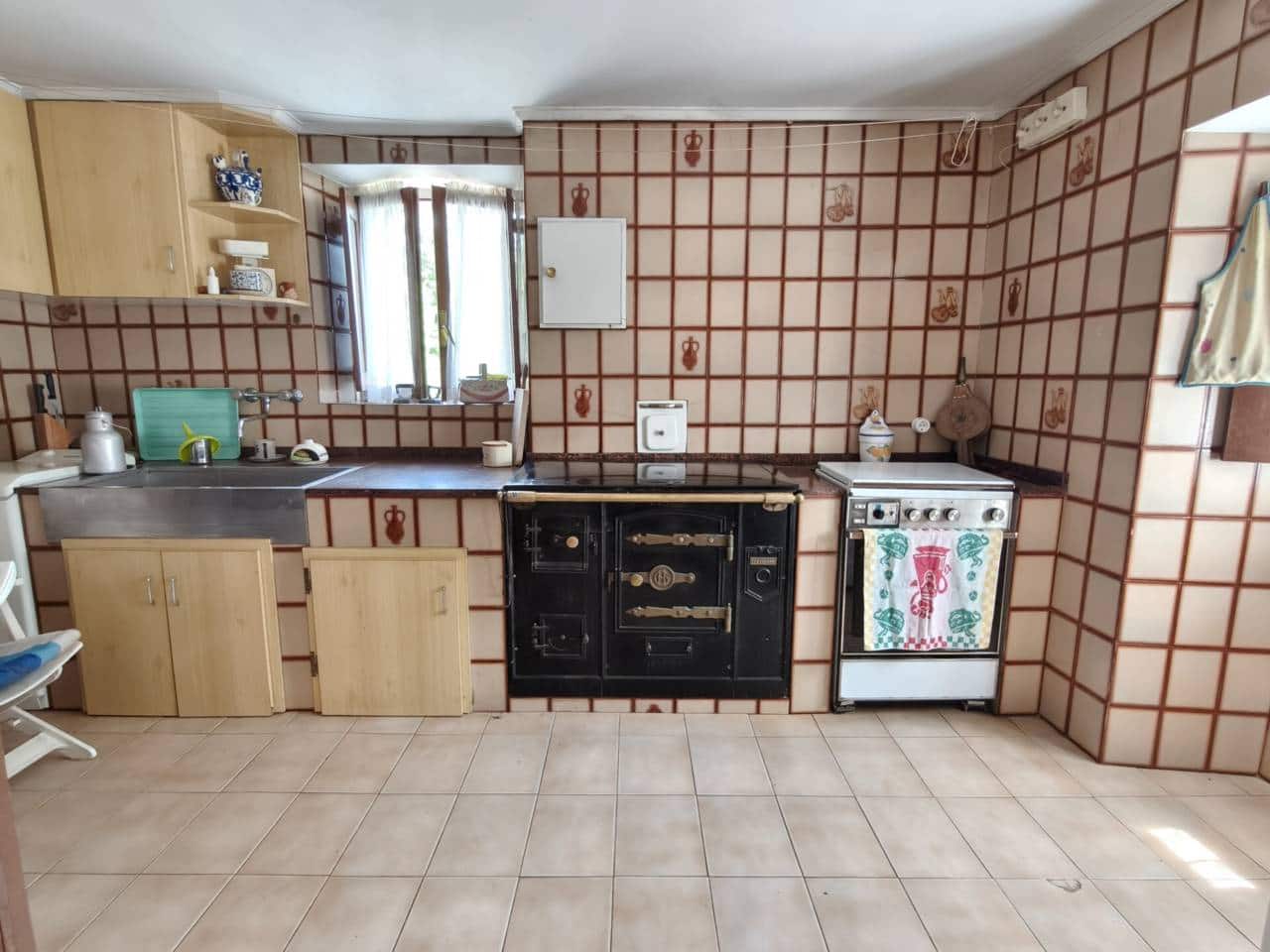 Finca/Herregård til salgs i Artziniega - € 330 000 (Ref: 9016411)