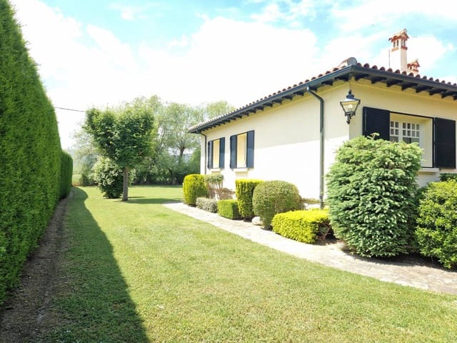 4 soveværelse Villa til salg i Villarcayo de Merindad de Castilla la Vieja med garage - € 470.000 (Ref: 9031067)