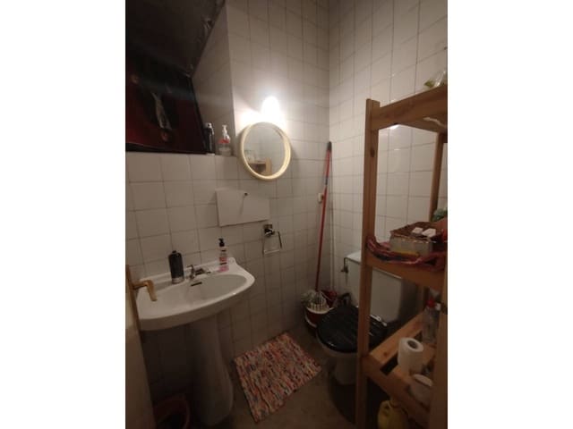 Commercial for sale in Bilbao - € 399,000 (Ref: 9064812)