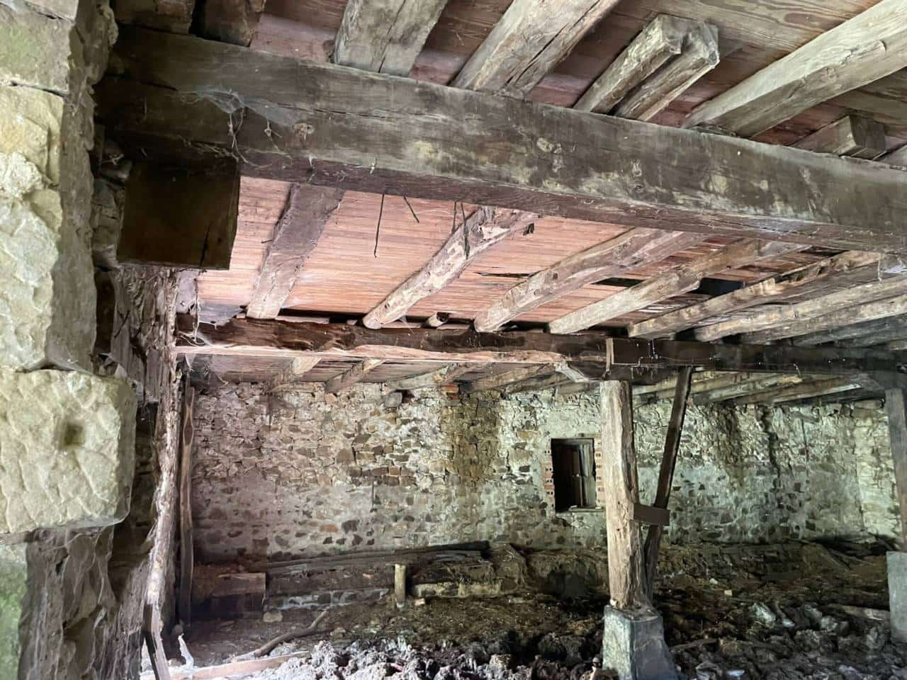 3 soveværelse Finca/Landehus til salg i Karrantza Harana/Valle de Carranza - € 65.000 (Ref: 907541)