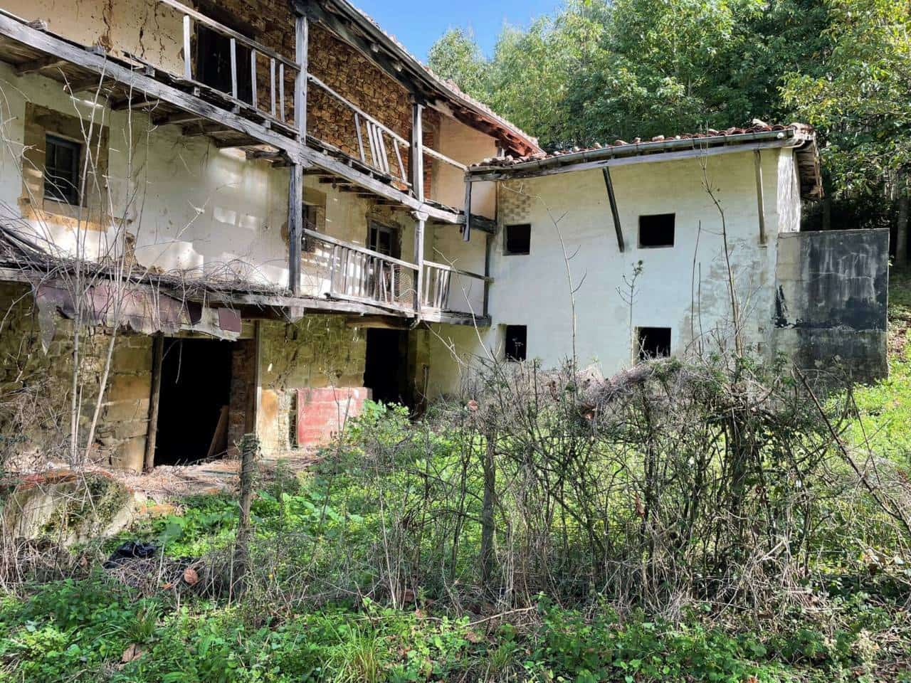 3 soveværelse Finca/Landehus til salg i Karrantza Harana/Valle de Carranza - € 65.000 (Ref: 907541)