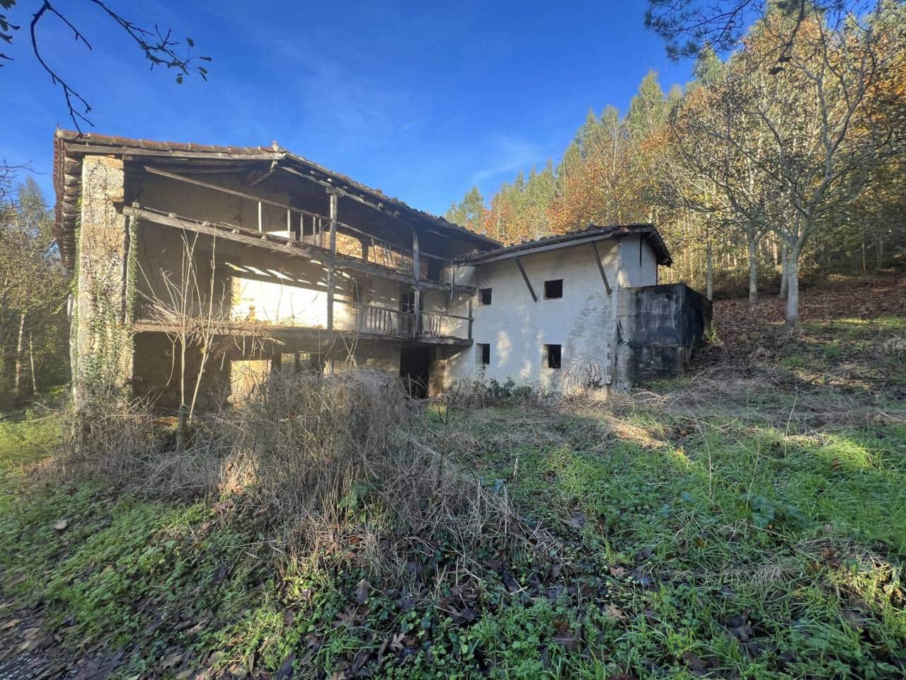 3 soveværelse Finca/Landehus til salg i Karrantza Harana/Valle de Carranza - € 65.000 (Ref: 907541)