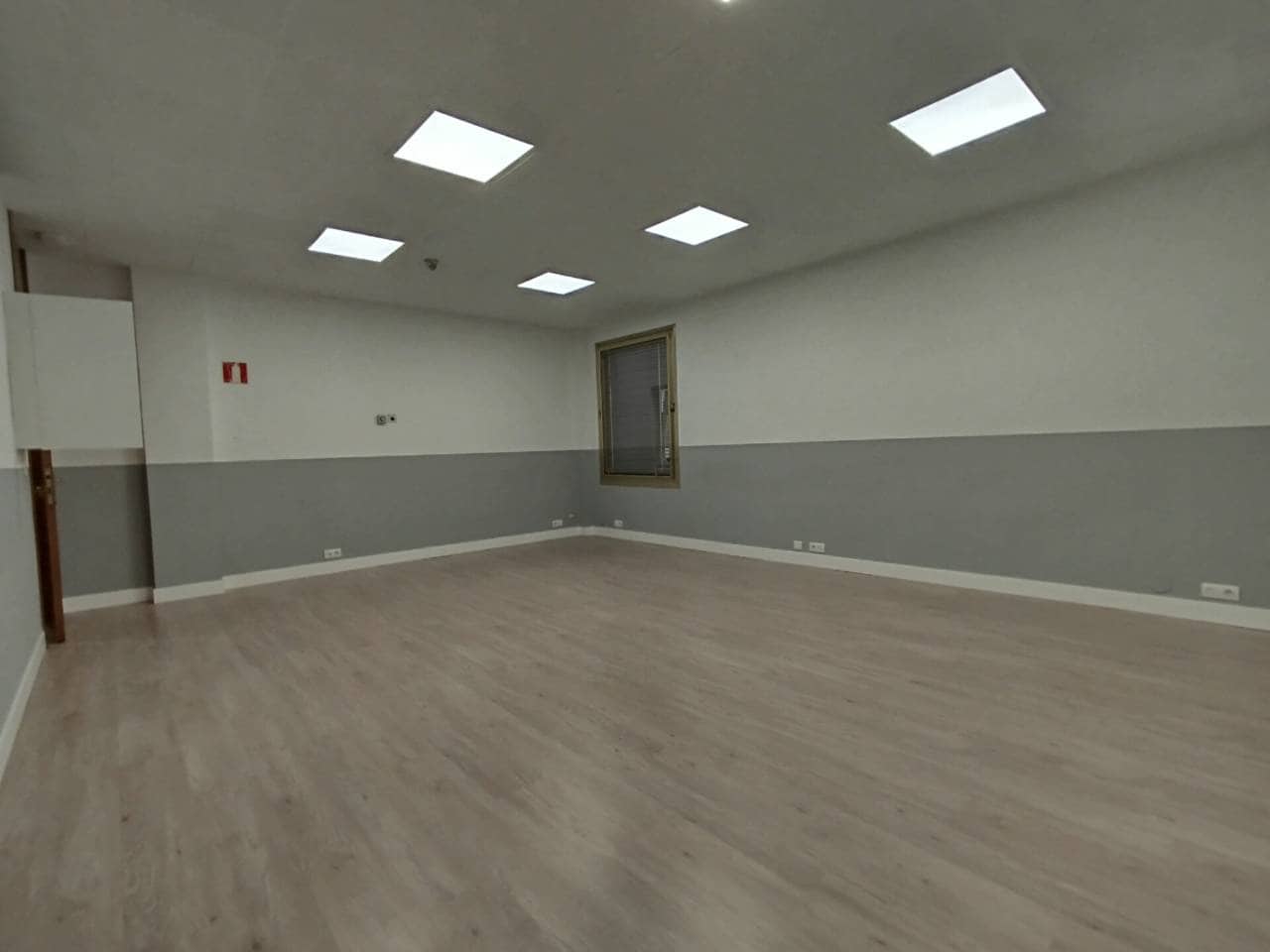 Office for rent in Bilbao - € 600 (Ref: 9084806)