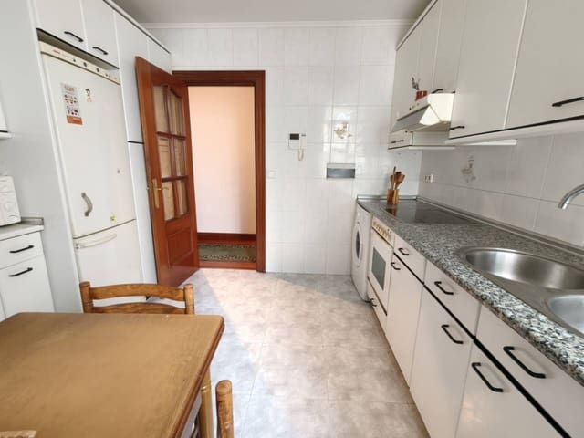 4 sovrum Lägenhet till salu i Bilbao - 460 000 € (Ref: 9104163)