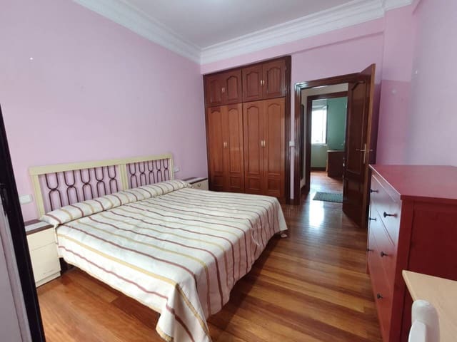 4 sovrum Lägenhet till salu i Bilbao - 460 000 € (Ref: 9104163)